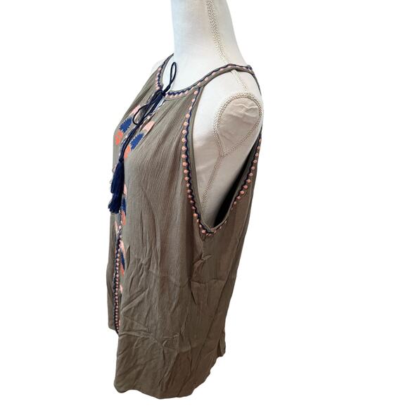 THML Embroidered Sleeveless Mini Dress Olive Green Plus Size 2X - Picture 3 of 6